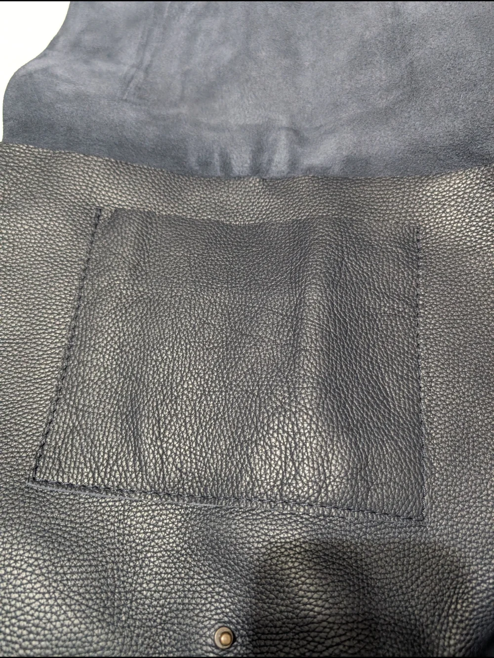 Classic Leather  Tote - Sleek Pebbled Finish Navy